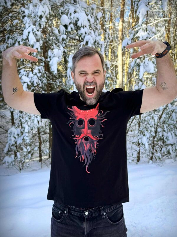 003 Kaukynes T shirt juodas