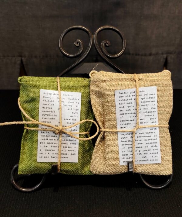 04 baltu dievu burimo kortos