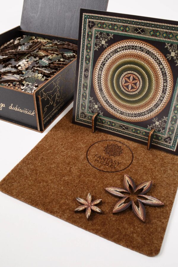 Medine delione baltu saule neringa lukoseviciute