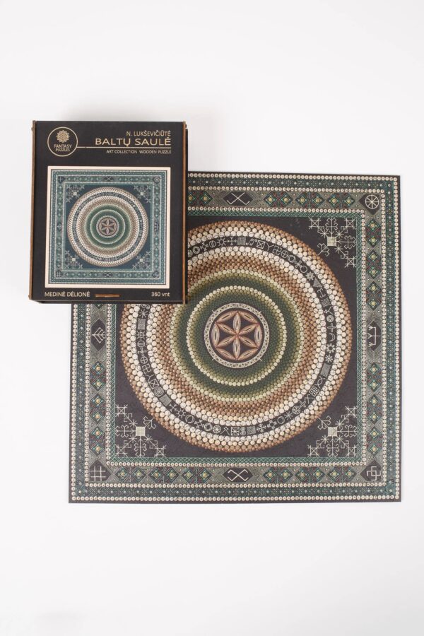 Medine delione baltu saule neringa lukoseviciute